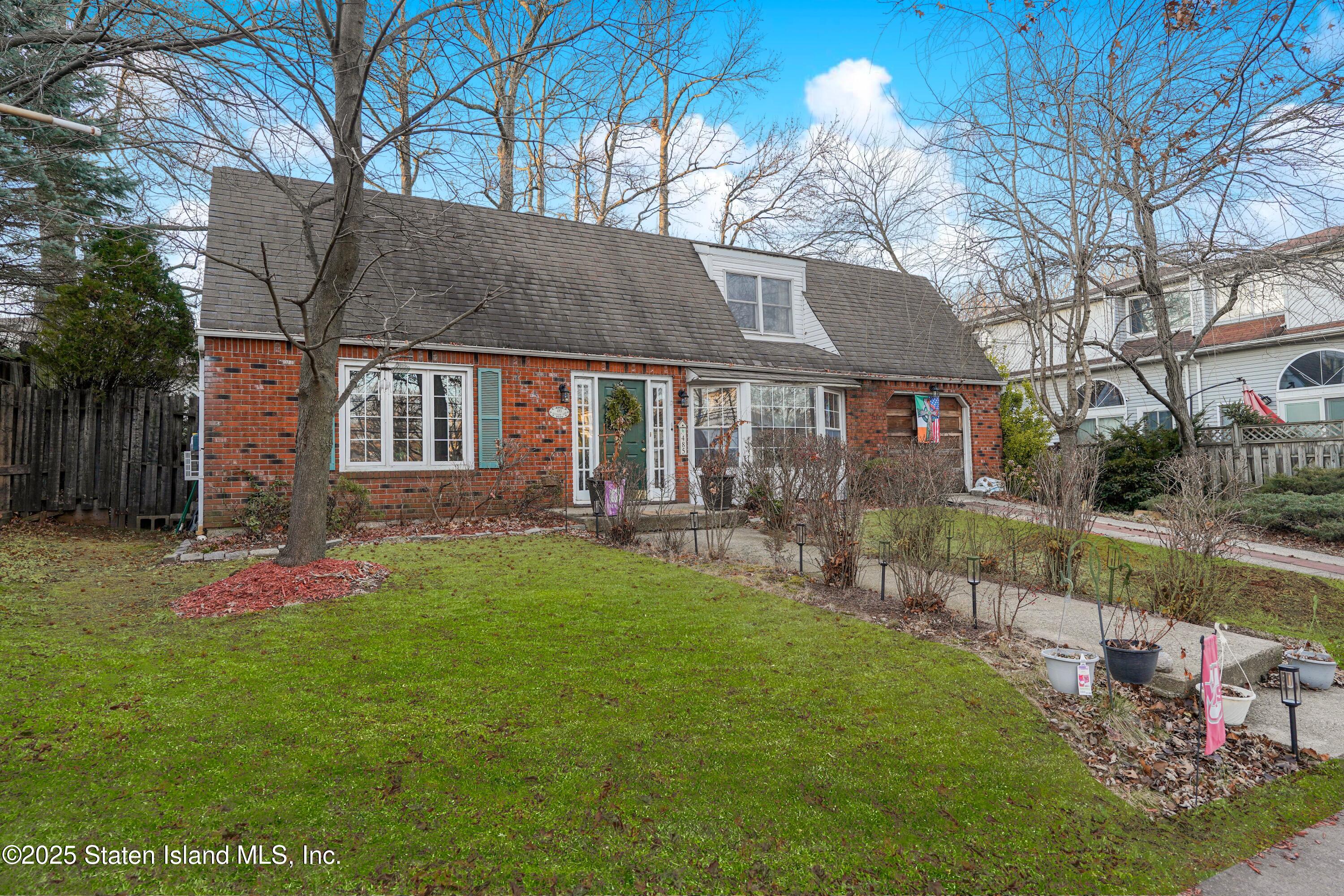 485 Woodrow Road Staten Island, NY 10312 - Photo 1 of 25 IMG_3312
