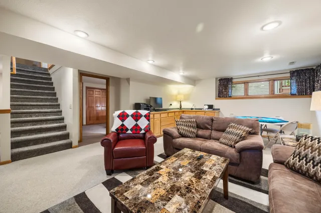 $299,900 | 1051 North Wuthering Hills Drive, Janesville, WI 53546