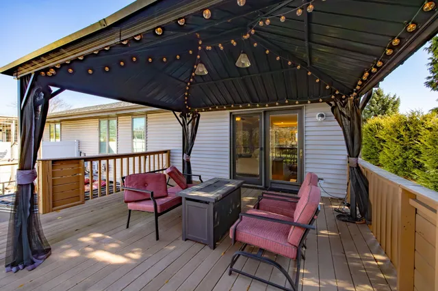 $299,900 | 1051 North Wuthering Hills Drive, Janesville, WI 53546