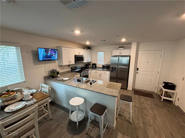 $369,990 | 2872 Atomic Tangerine Way, Unit 4, Las Vegas, NV 89183