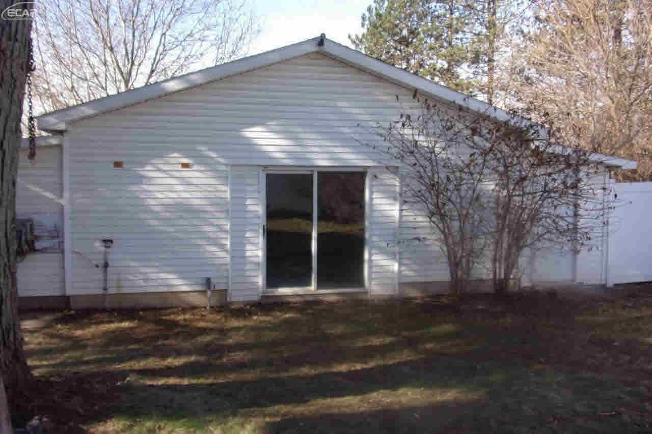 2886 West County Line Road Lennon, MI 48449 - Photo 29 of 39 21392192-28.JPG