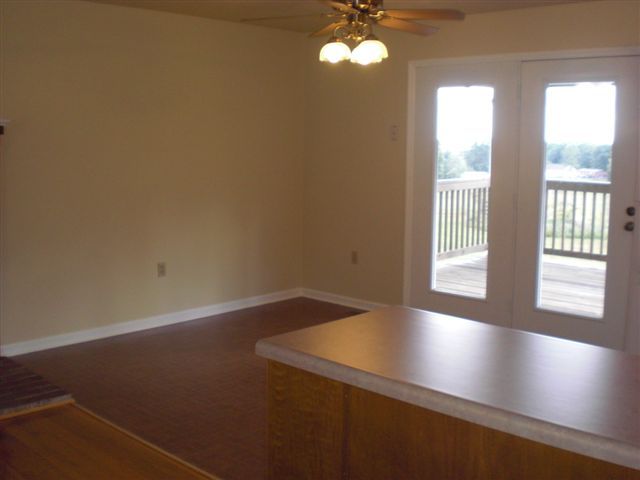80 Mallard Point Road Wirtz, VA 24184 - Photo 6 of 21 Dining Area