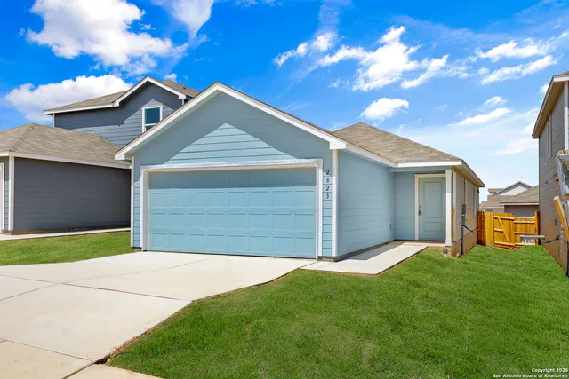 $1,250 | 2823 Red Diamond, San Antonio, TX 78264