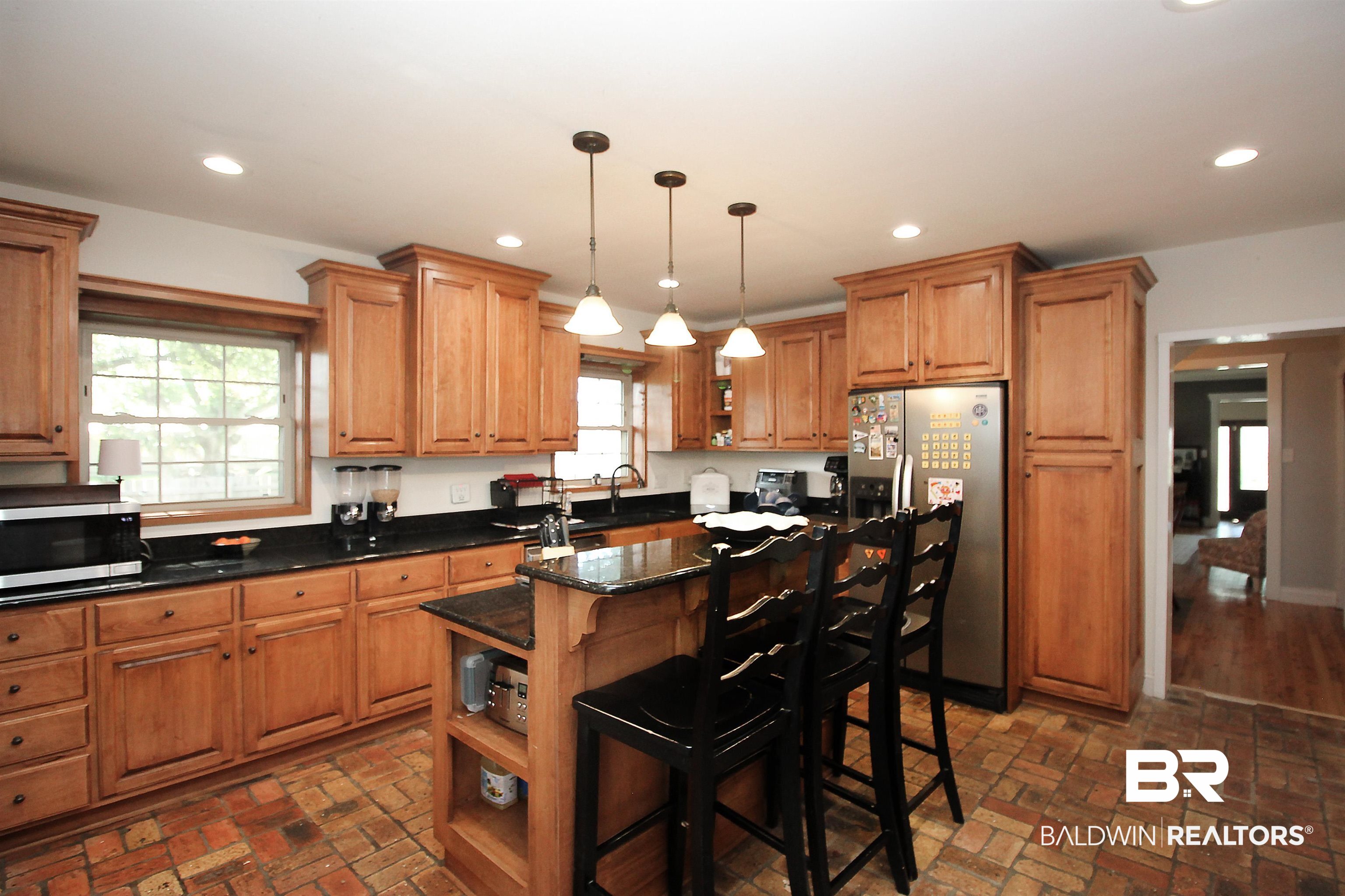 200 West Magnolia Avenue Foley, AL 36535 - Photo 8 of 27