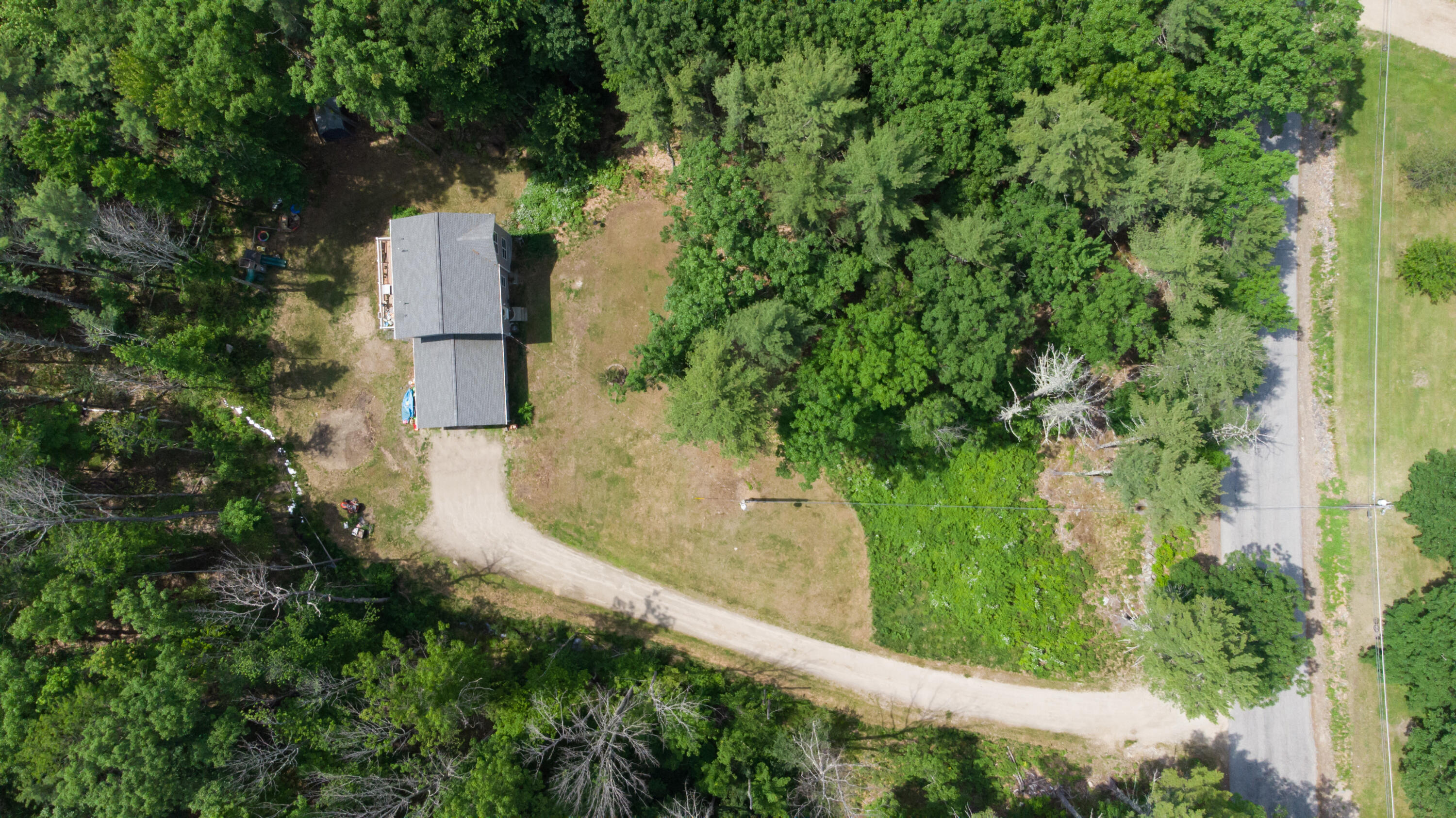 129 Elm Street Springvale, ME 04083 - Photo 4 of 30