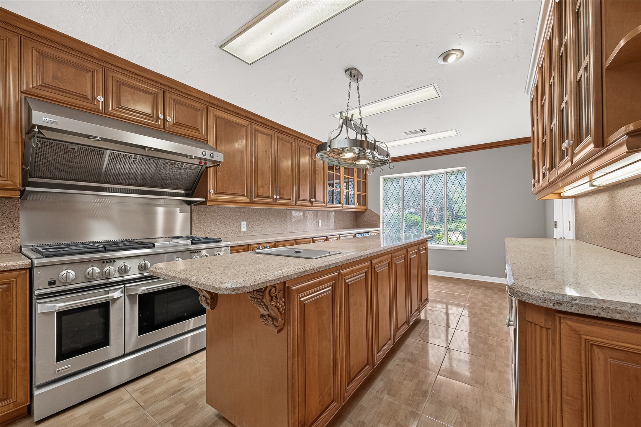 16806 Deep Pines Drive Spring, TX 77379 - Photo 10 of 34 Kitchen