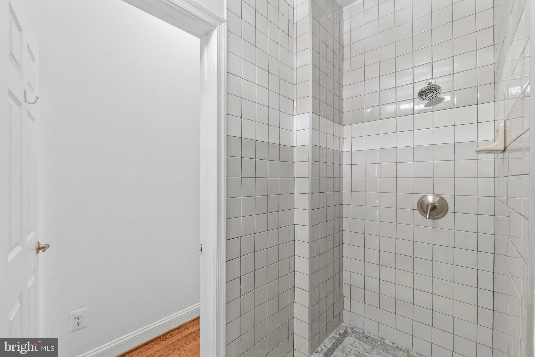 918 Newington Avenue Baltimore, MD 21217 - Photo 13 of 39