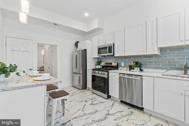 $429,000 | 918 Newington Avenue, Baltimore, MD 21217