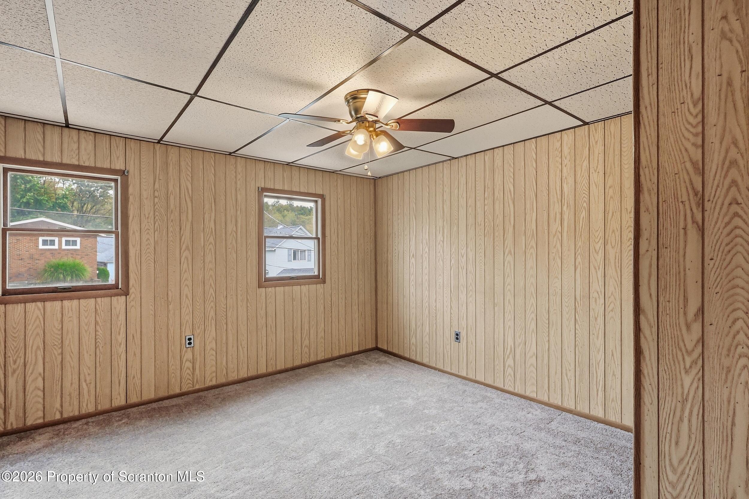 827 Spring Street Moosic, PA 18507 - Photo 25 of 41 19_827 spring17