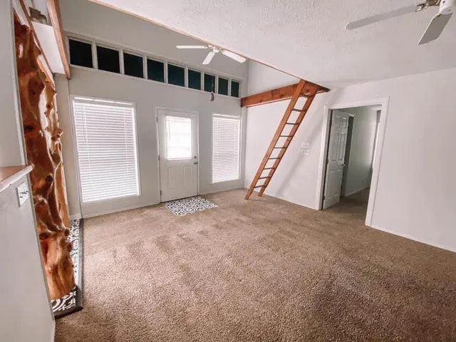 $1,275 | 3040 Country Club Road, Unit C, Denton, TX 76210