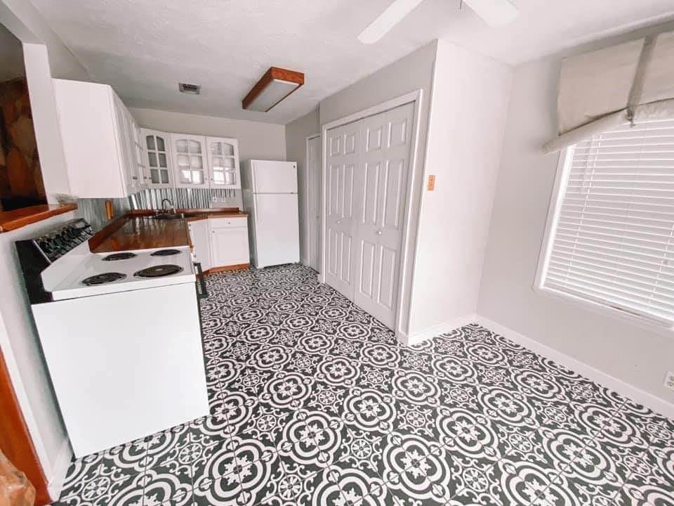 3040 Country Club Road, Unit C Denton, TX 76210 - Photo 9 of 15