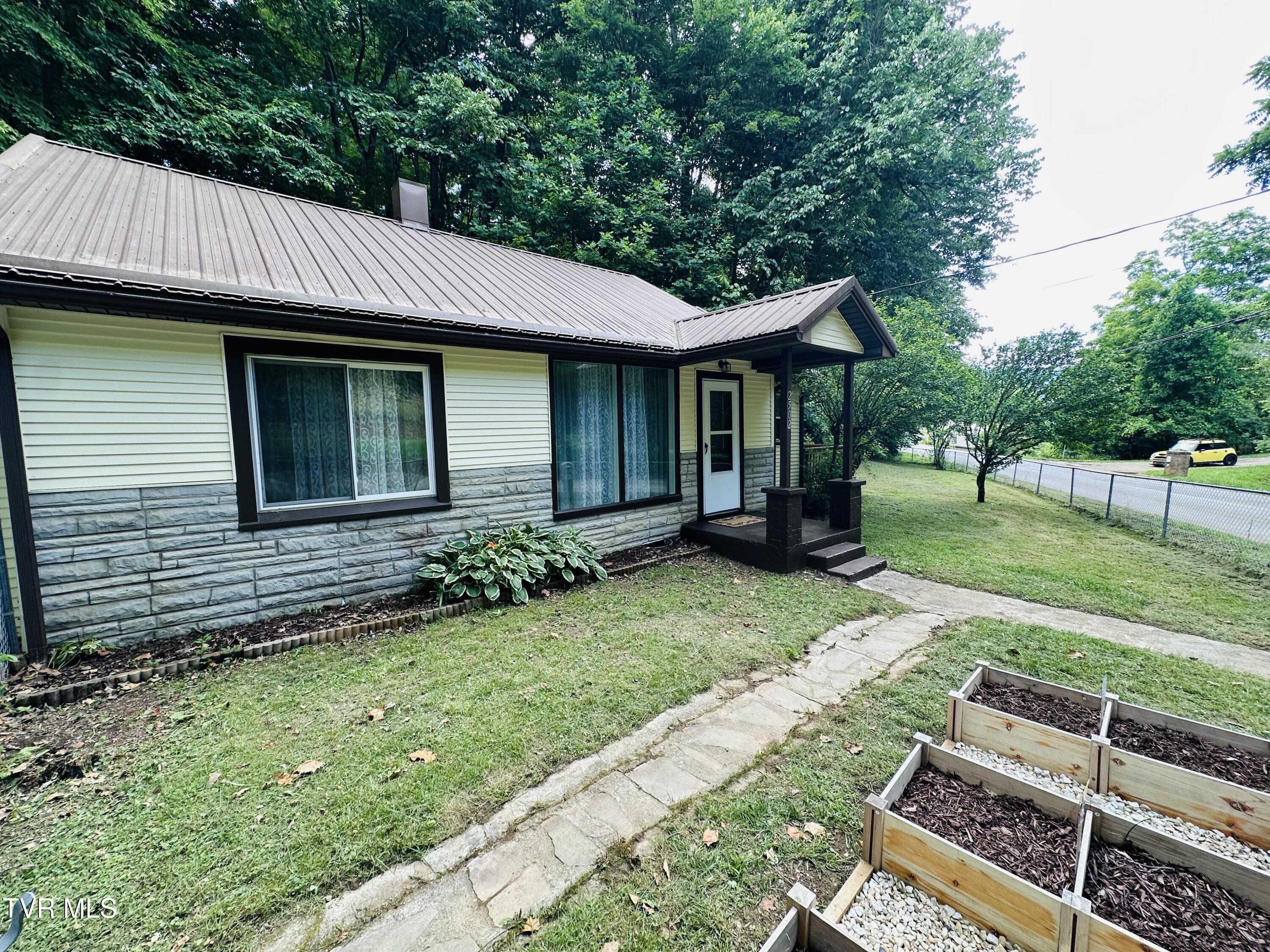 2502 Marbleton Road Unicoi, TN 37692 - Photo 33 of 34 33