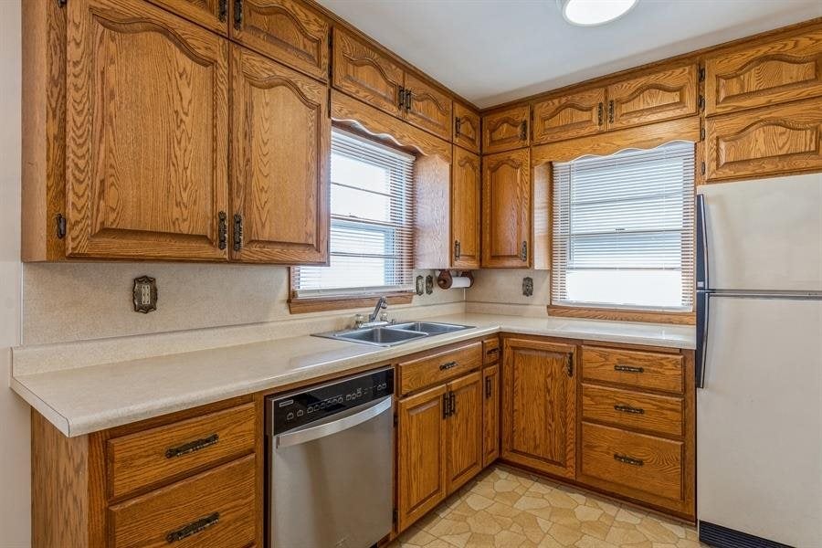 1510 Center Point Road Northeast Cedar Rapids, IA 52402 - Photo 5 of 19 Gallery Image 5