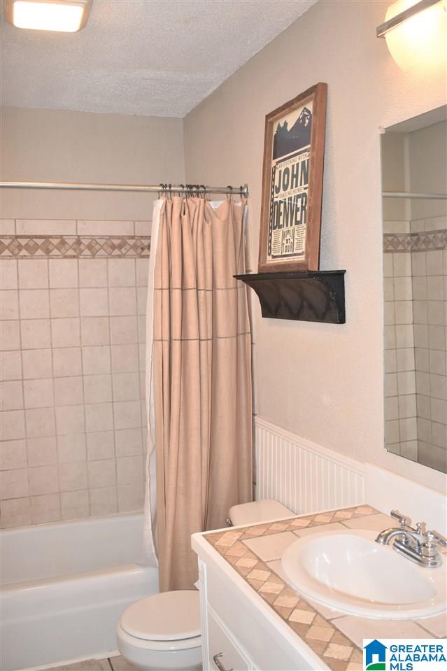 3429 Sandner Court, Unit A Birmingham, AL 35209 - Photo 13 of 29