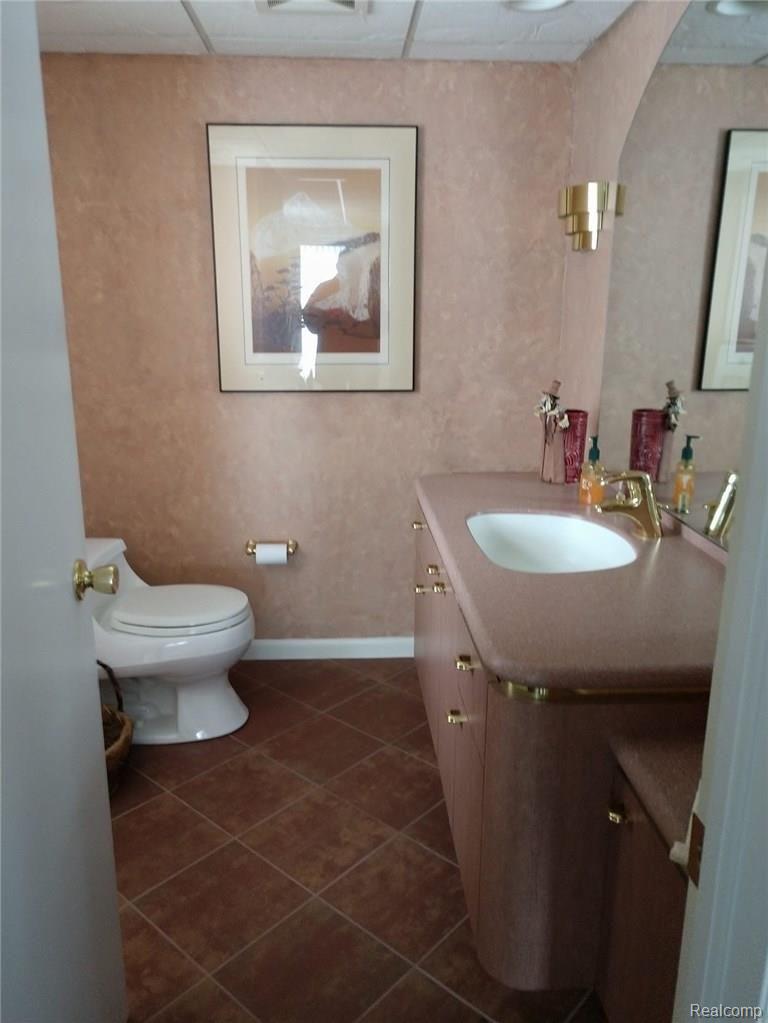 8745 North Ridge Road Canton, MI 48187 - Photo 39 of 80 IMG_20180104_115732502_LL.jpg