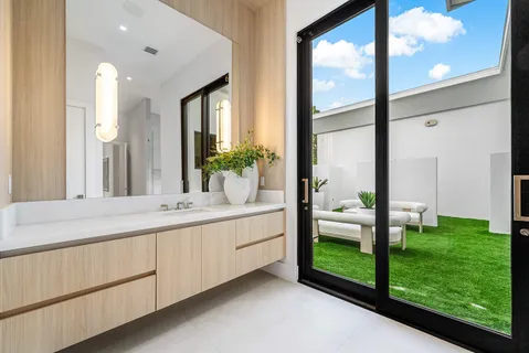 $10,500,000 | 16484 Bridlewood Circle, Delray Beach, FL 33445