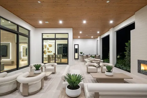 $10,500,000 | 16484 Bridlewood Circle, Delray Beach, FL 33445