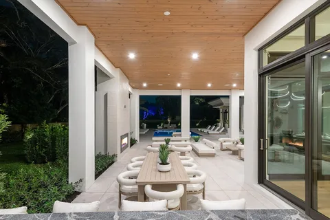 $10,500,000 | 16484 Bridlewood Circle, Delray Beach, FL 33445