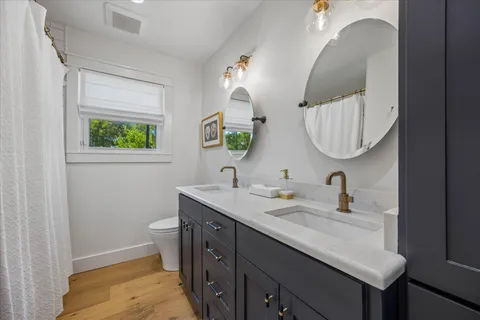 $1,149,000 | 6406 Shoal Creek Boulevard, Austin, TX 78757