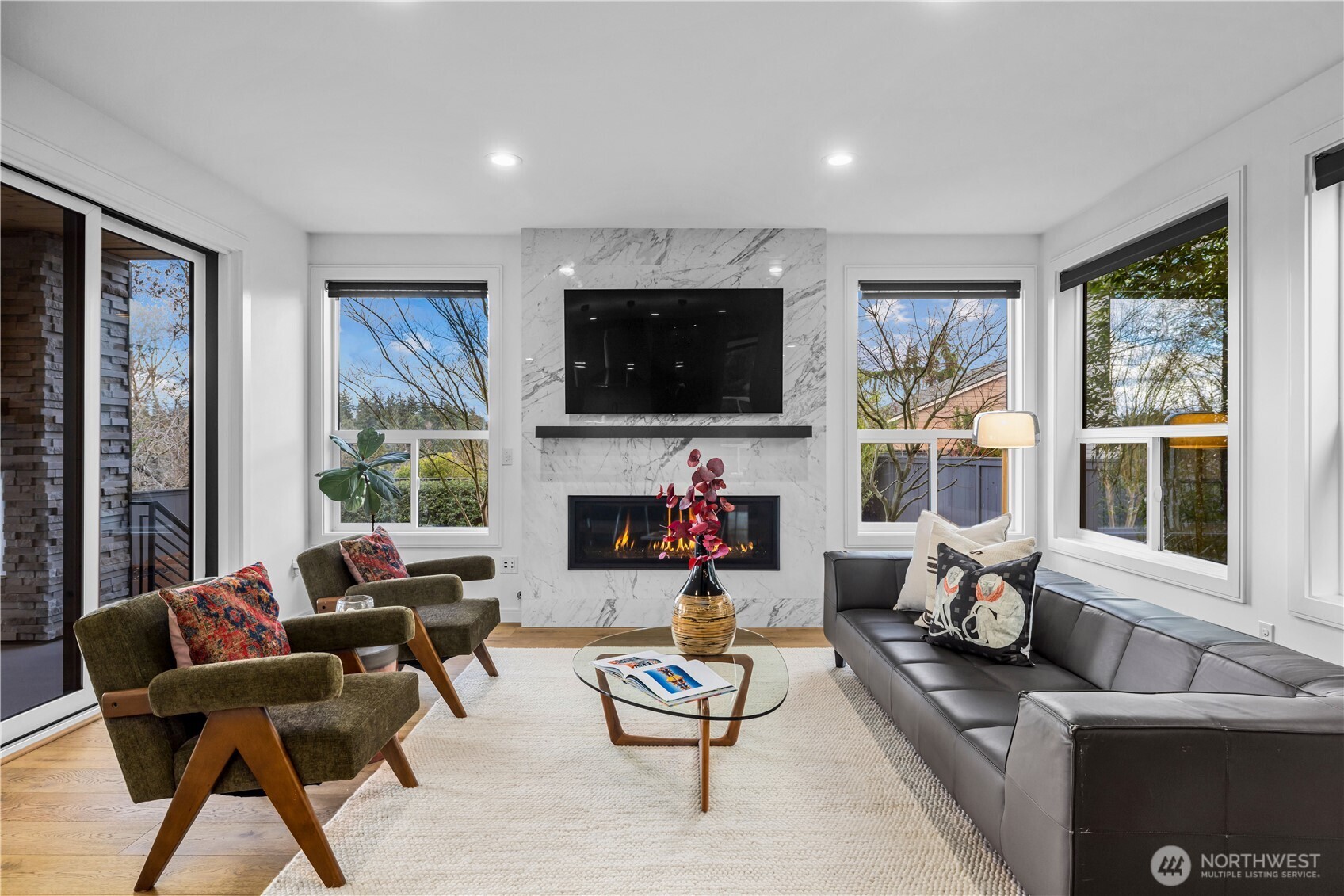 5950 Oakhurst Road South Seattle, WA 98118 - Photo 8 of 39