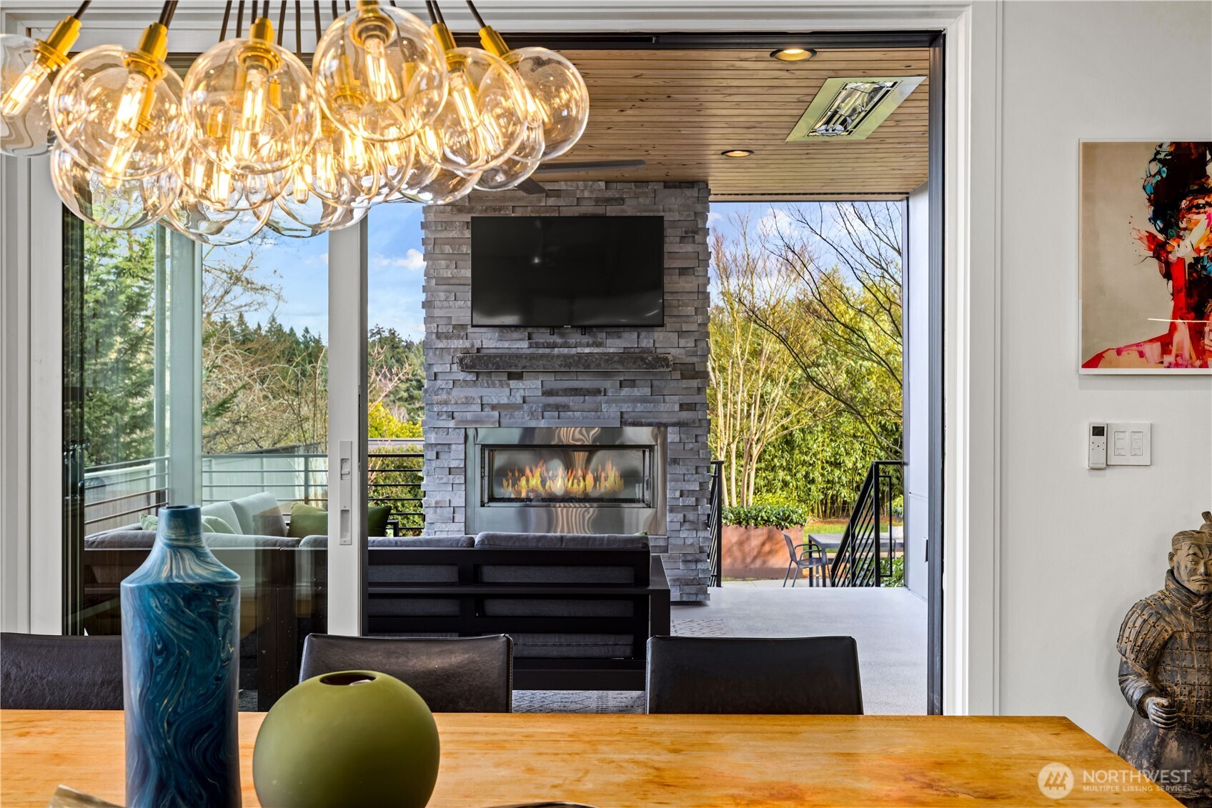 5950 Oakhurst Road South Seattle, WA 98118 - Photo 10 of 39