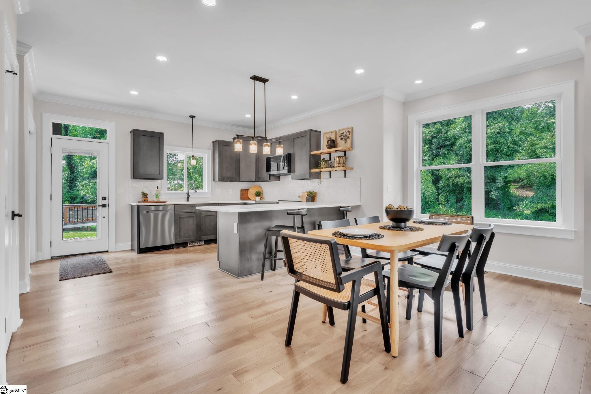 170 Keith Drive Greenville, SC 29607 - Photo 15 of 49