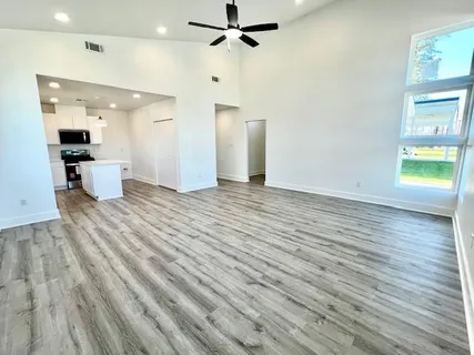 $255,000 | 2820 Live Oak Drive, Terrytown, LA 70056