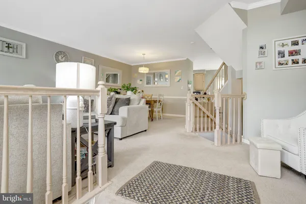 $725,000 | 5715 Clapham Road, Alexandria, VA 22315