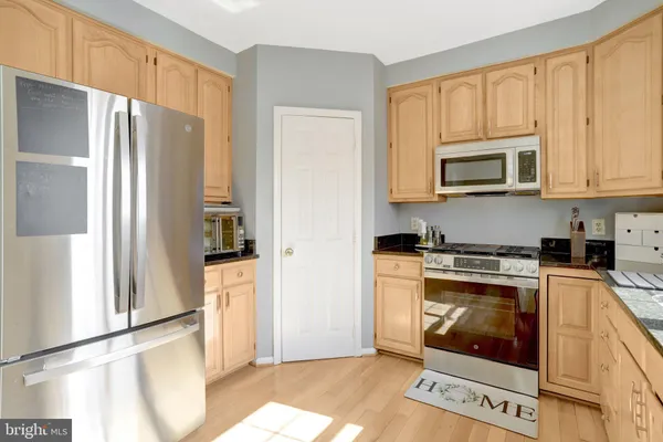 $725,000 | 5715 Clapham Road, Alexandria, VA 22315