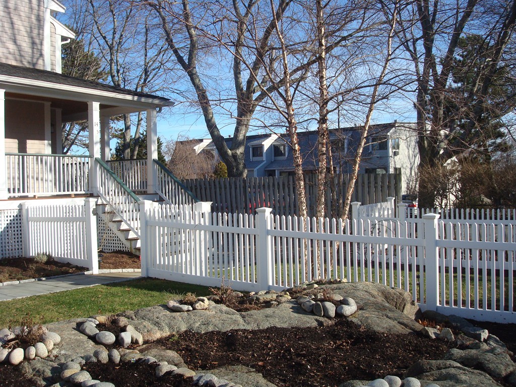 14 Atlantic Road, Unit 5 Gloucester, MA 01930 - Photo 16 of 17 a front view of a house with a yard