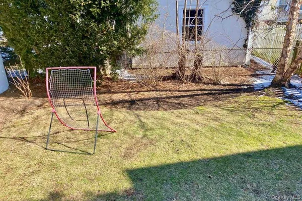 $9,500 | 34 Maplewood Street, Larchmont, NY 10538