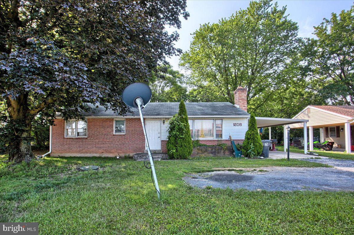 1208 Walnut Bottom Road Carlisle, PA 17015 - Photo 4 of 10 Gallery Image 4