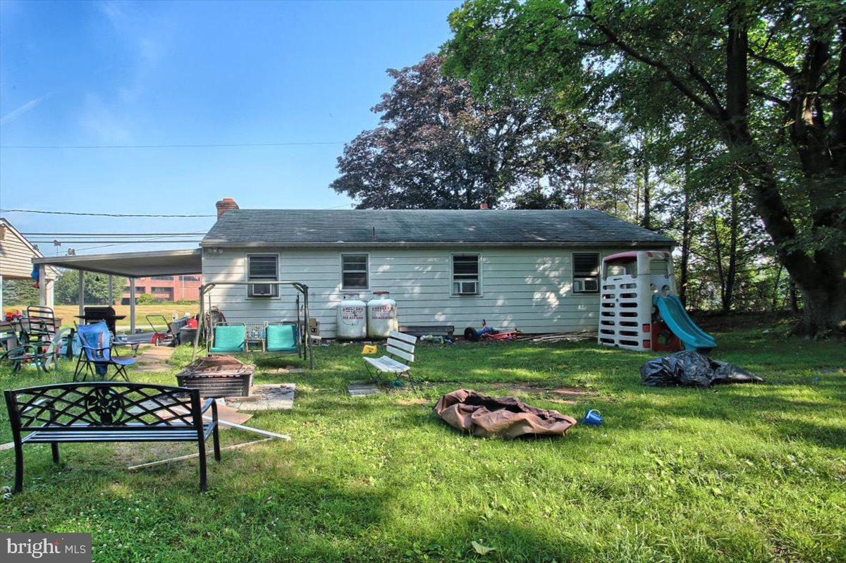 1208 Walnut Bottom Road Carlisle, PA 17015 - Photo 6 of 10 Gallery Image 6