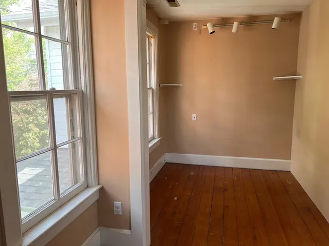 $254,000 | 303 Park Avenue, Galena, IL 61036