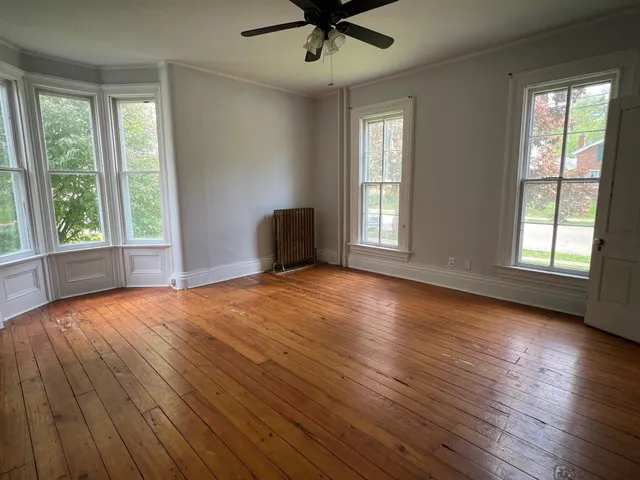 $254,000 | 303 Park Avenue, Galena, IL 61036