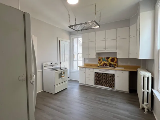 $254,000 | 303 Park Avenue, Galena, IL 61036