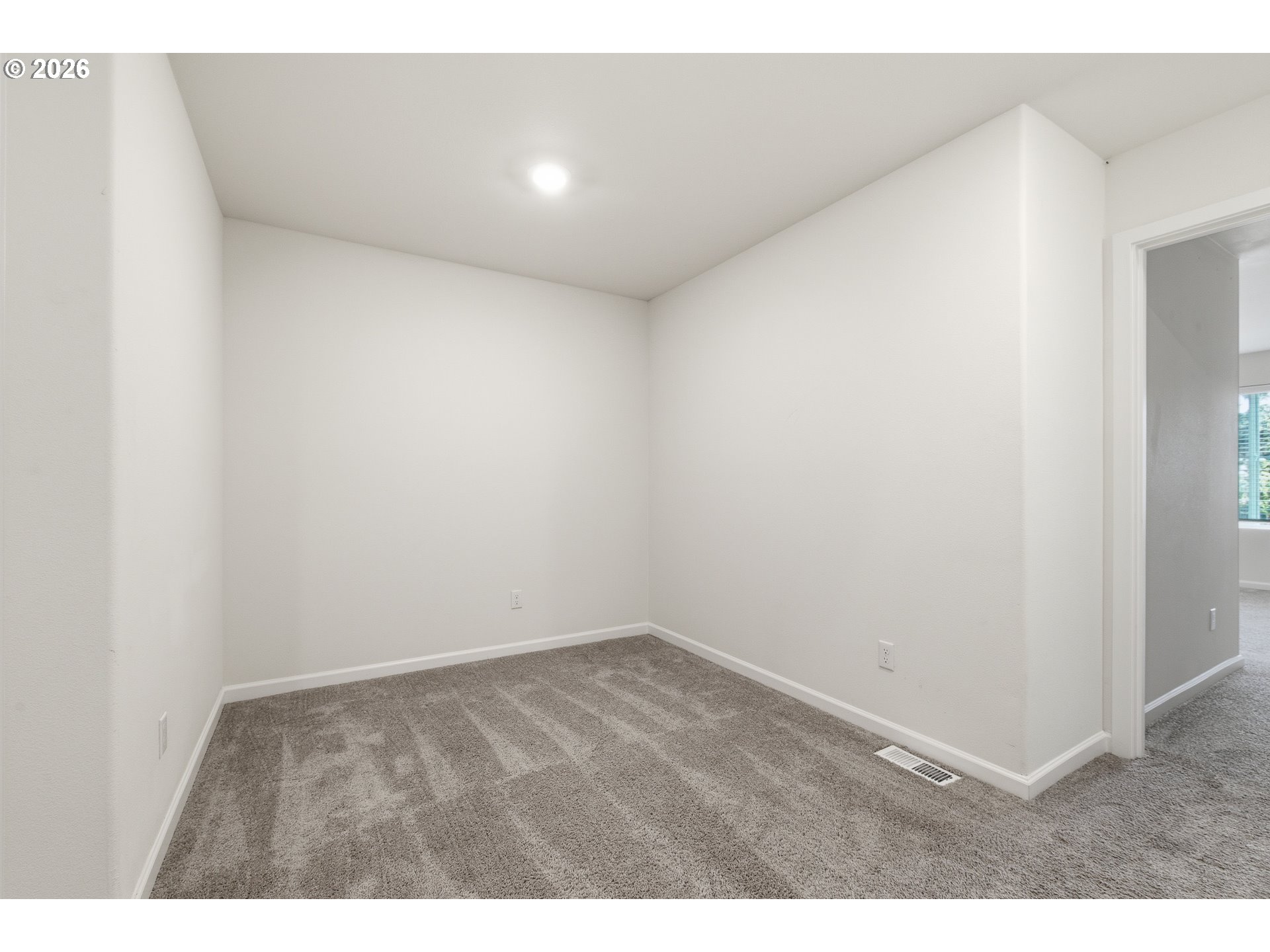 17 Northeast 134th Place Portland, OR 97230 - Photo 21 of 31