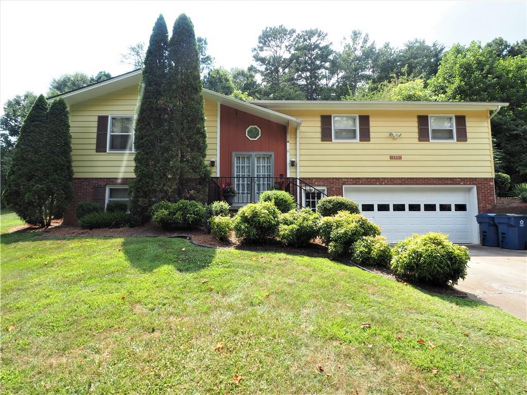 135 Valley Road Hickory, NC 28601 - Photo 1 of 28 Gallery Image 1