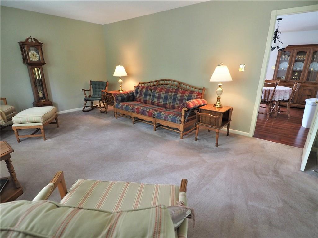 135 Valley Road Hickory, NC 28601 - Photo 4 of 28 Gallery Image 4