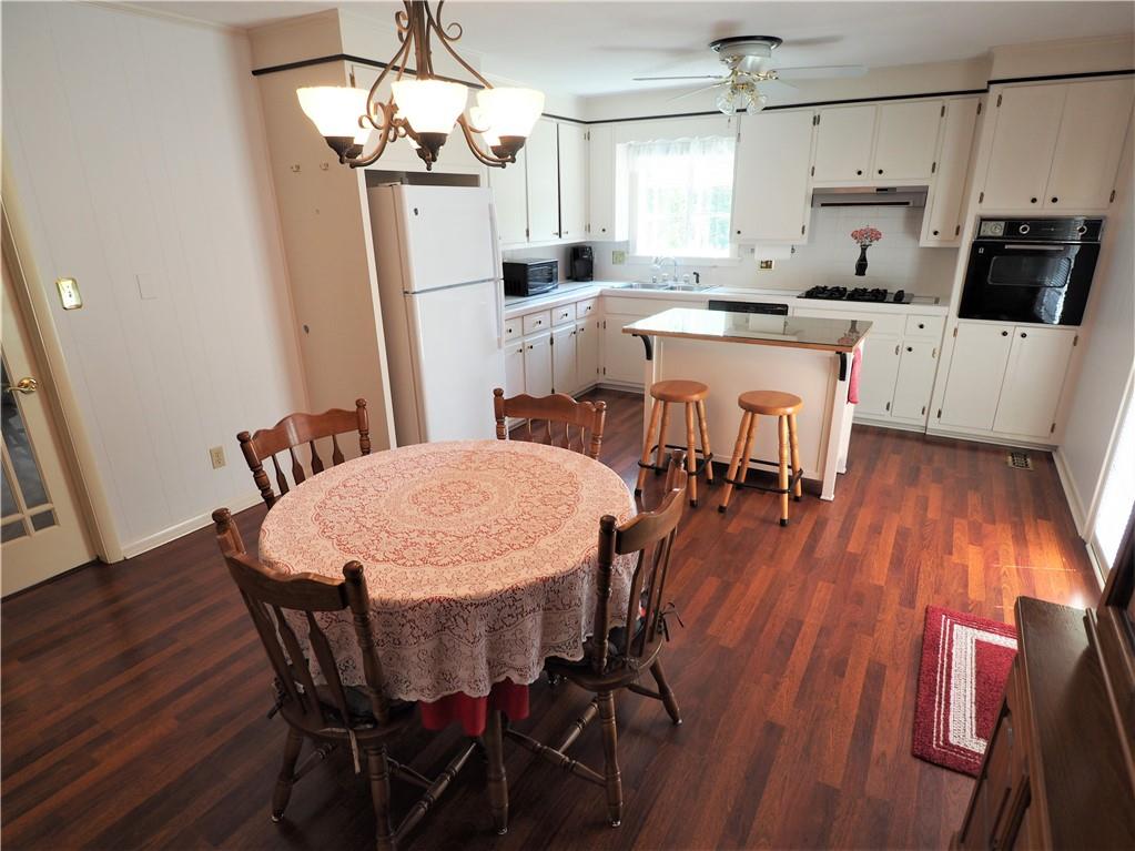 135 Valley Road Hickory, NC 28601 - Photo 8 of 28 Gallery Image 8