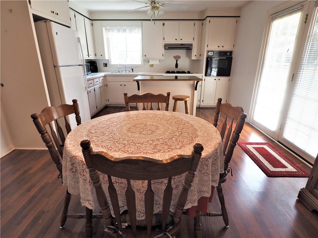 135 Valley Road Hickory, NC 28601 - Photo 9 of 28 Gallery Image 9