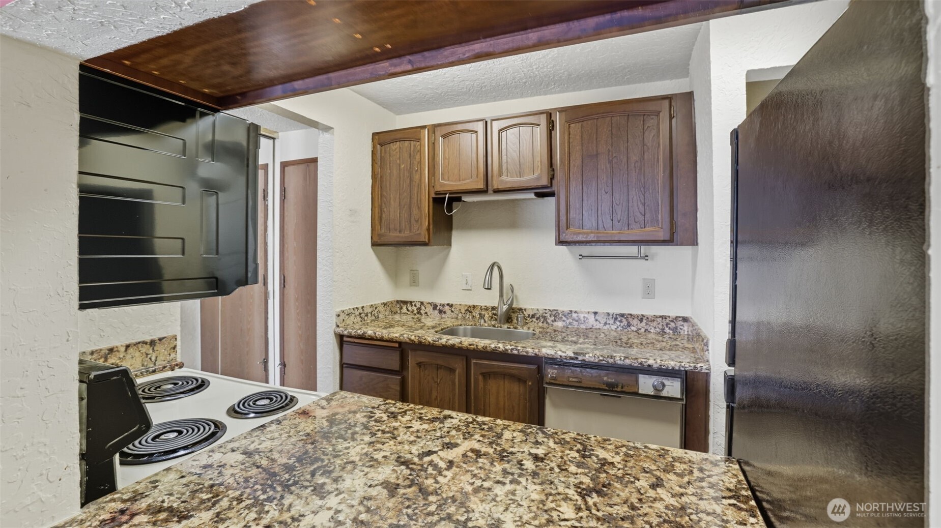 437 Williams Avenue North, Unit 201 Renton, WA 98057 - Photo 13 of 21