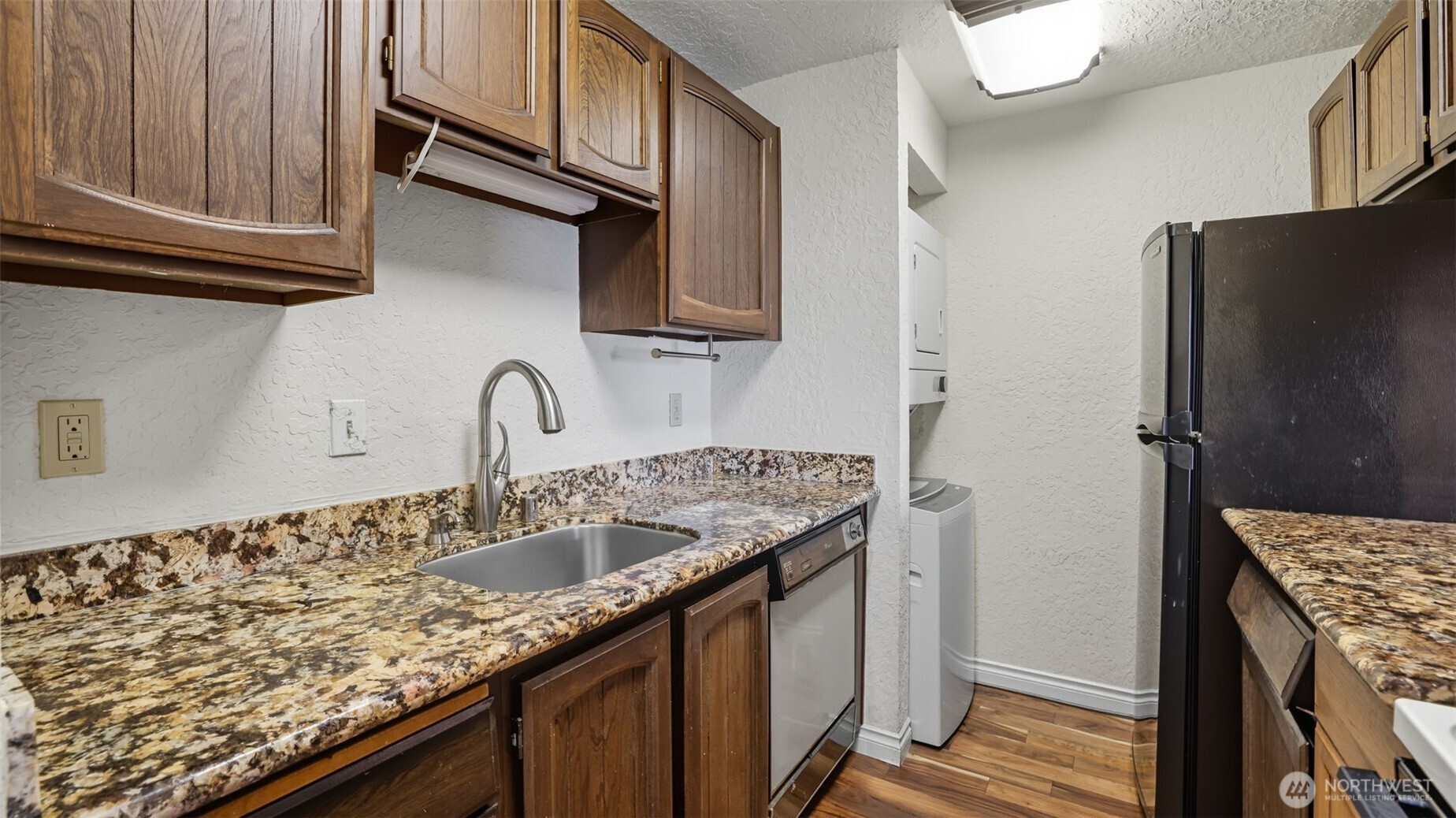 437 Williams Avenue North, Unit 201 Renton, WA 98057 - Photo 15 of 21