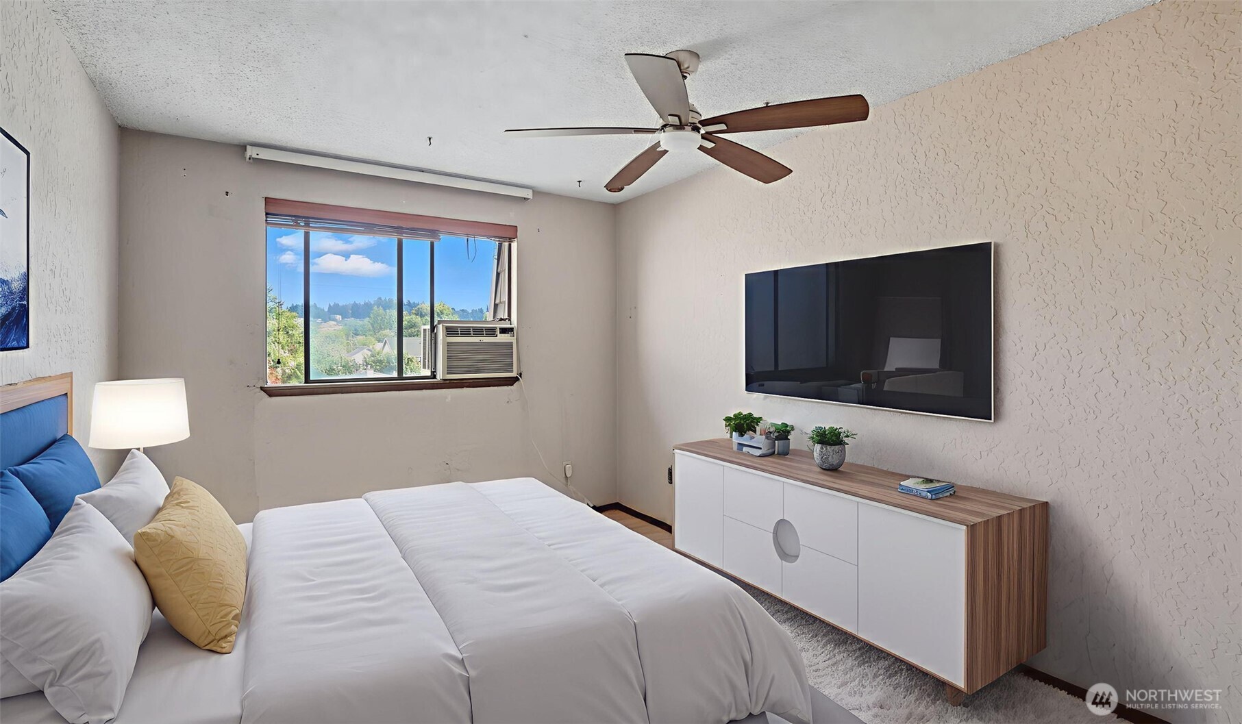 437 Williams Avenue North, Unit 201 Renton, WA 98057 - Photo 9 of 21