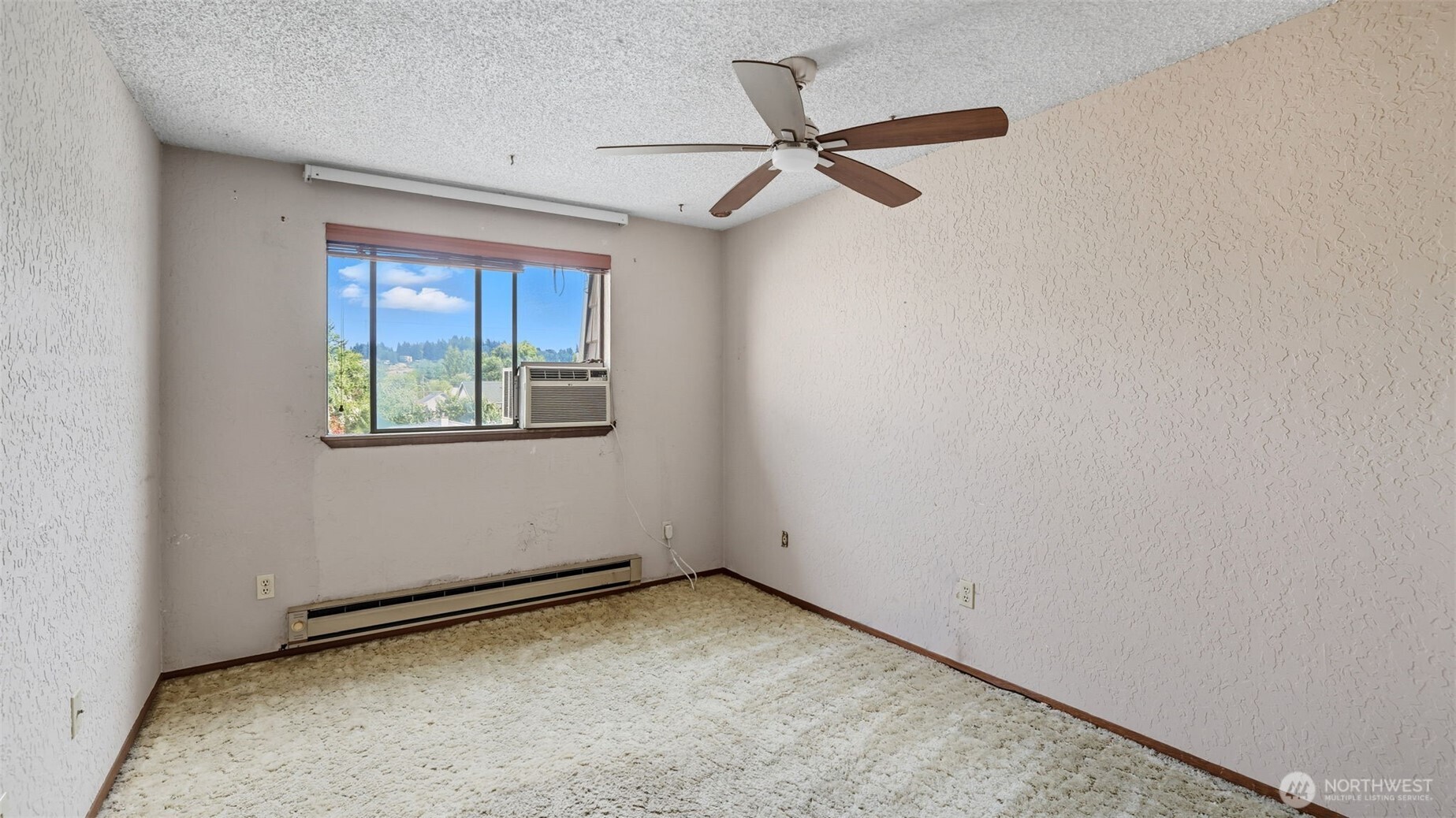 437 Williams Avenue North, Unit 201 Renton, WA 98057 - Photo 10 of 21