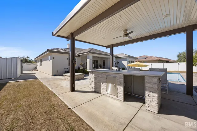 $995,000 | Undisclosed Address, Bakersfield, CA 93311