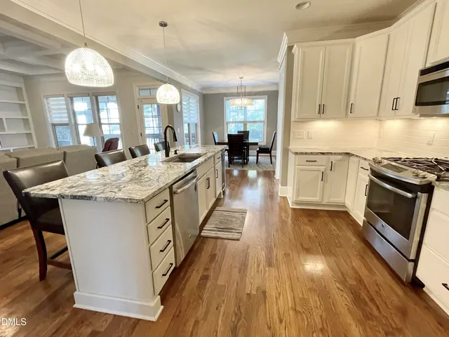 $659,900 | 332 Spruce Pine Trail, Knightdale, NC 27545