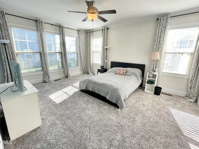 $659,900 | 332 Spruce Pine Trail, Knightdale, NC 27545