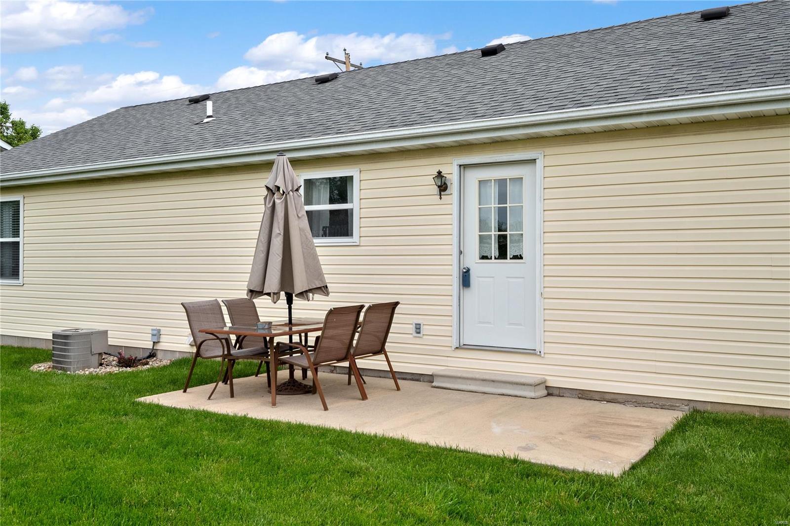 9933 Tad Street Lebanon, IL 62254 - Photo 22 of 23 Gallery Image 22