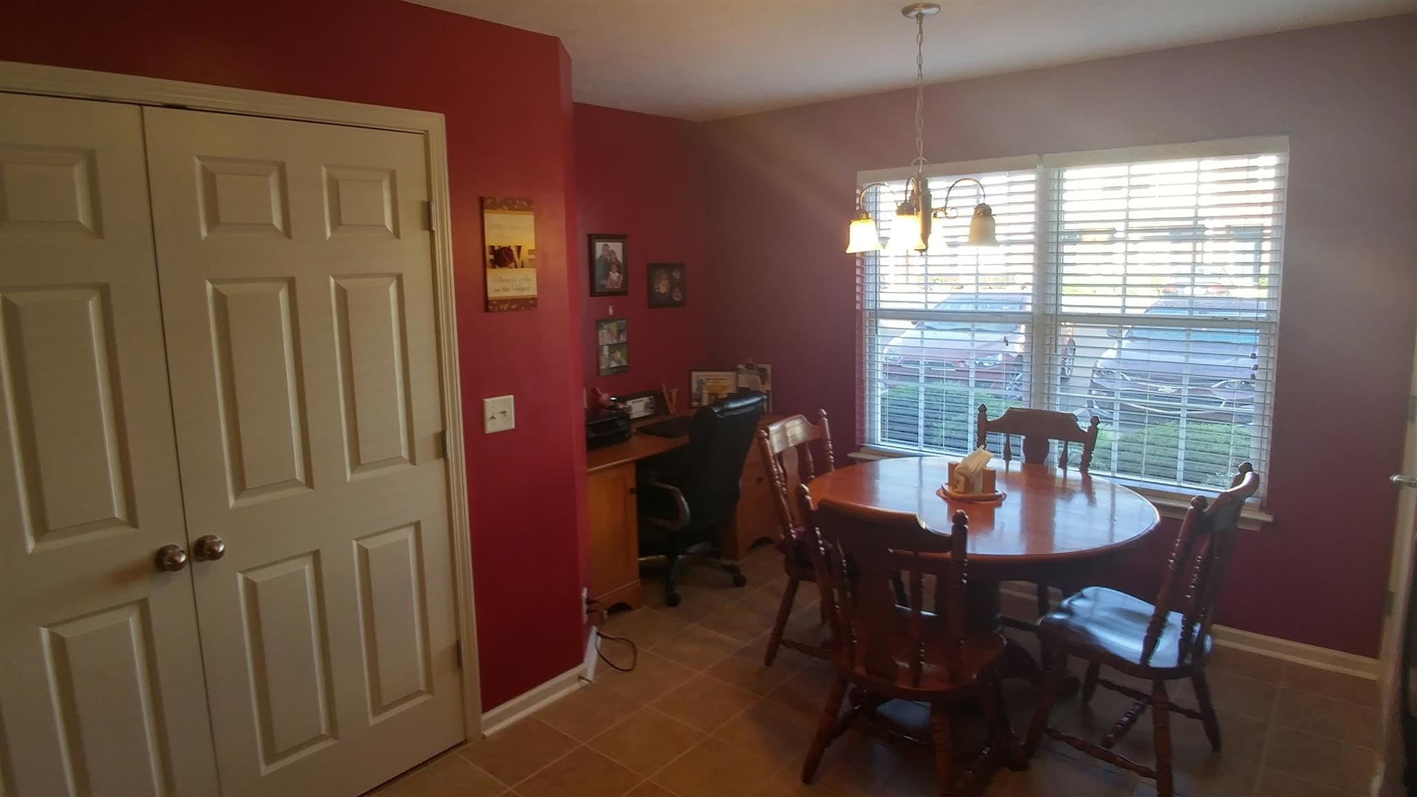3023 London View Murfreesboro, TN 37128 - Photo 6 of 13 a dining room with furniture and window